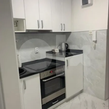 Apartment 078 *